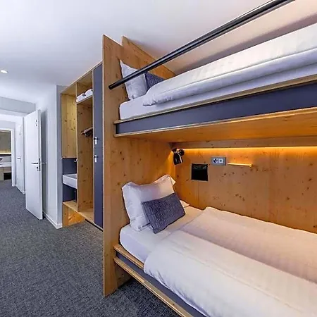 Villars Lodge 3*