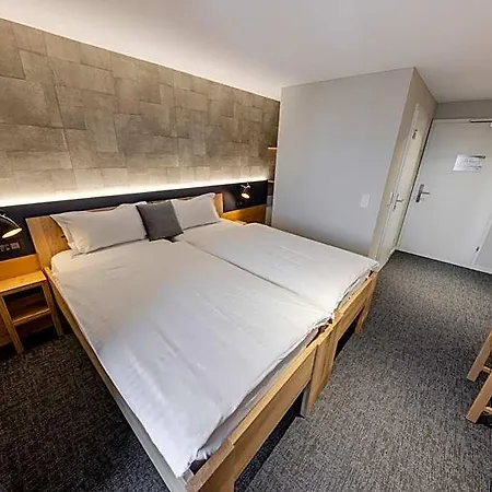 Villars Lodge