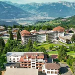 Villars Lodge Hotel