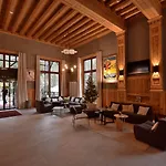 Villars Lodge Hotel
