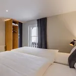 Villars Lodge