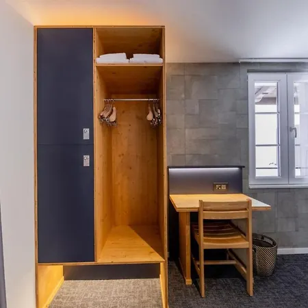 Villars Lodge Отель Вилларс-Сур-Оллон