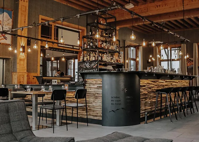 Villars Lodge ホテル