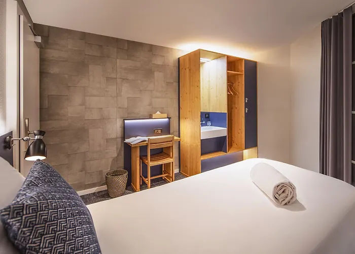 ホテル Villars Lodge